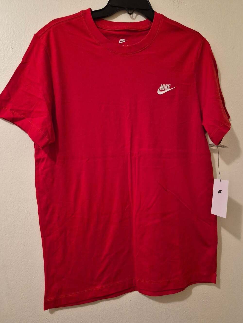 Nike Men's Sportswear Club Swoosh Logo T-Shirt Red Size M New